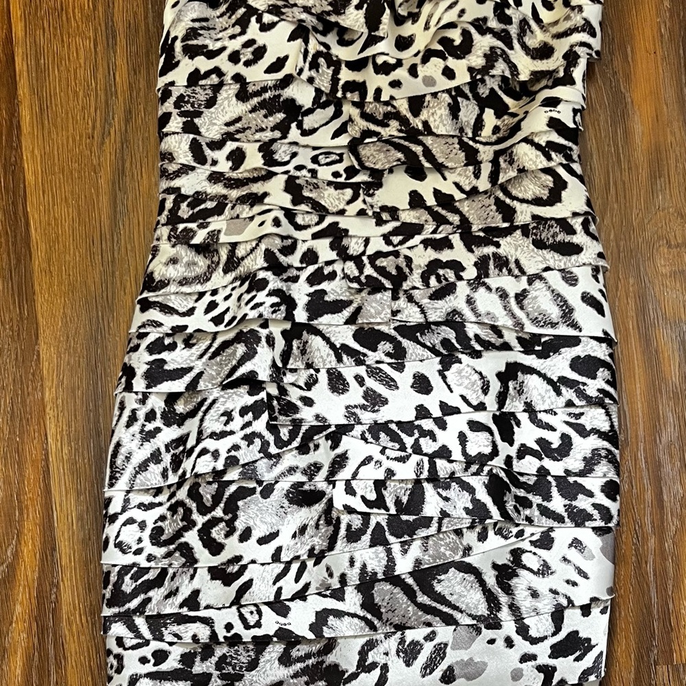 Bebe dress
